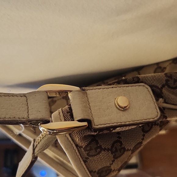 Gucci Crossbody Brown and Ivory - Picture 10 of 17